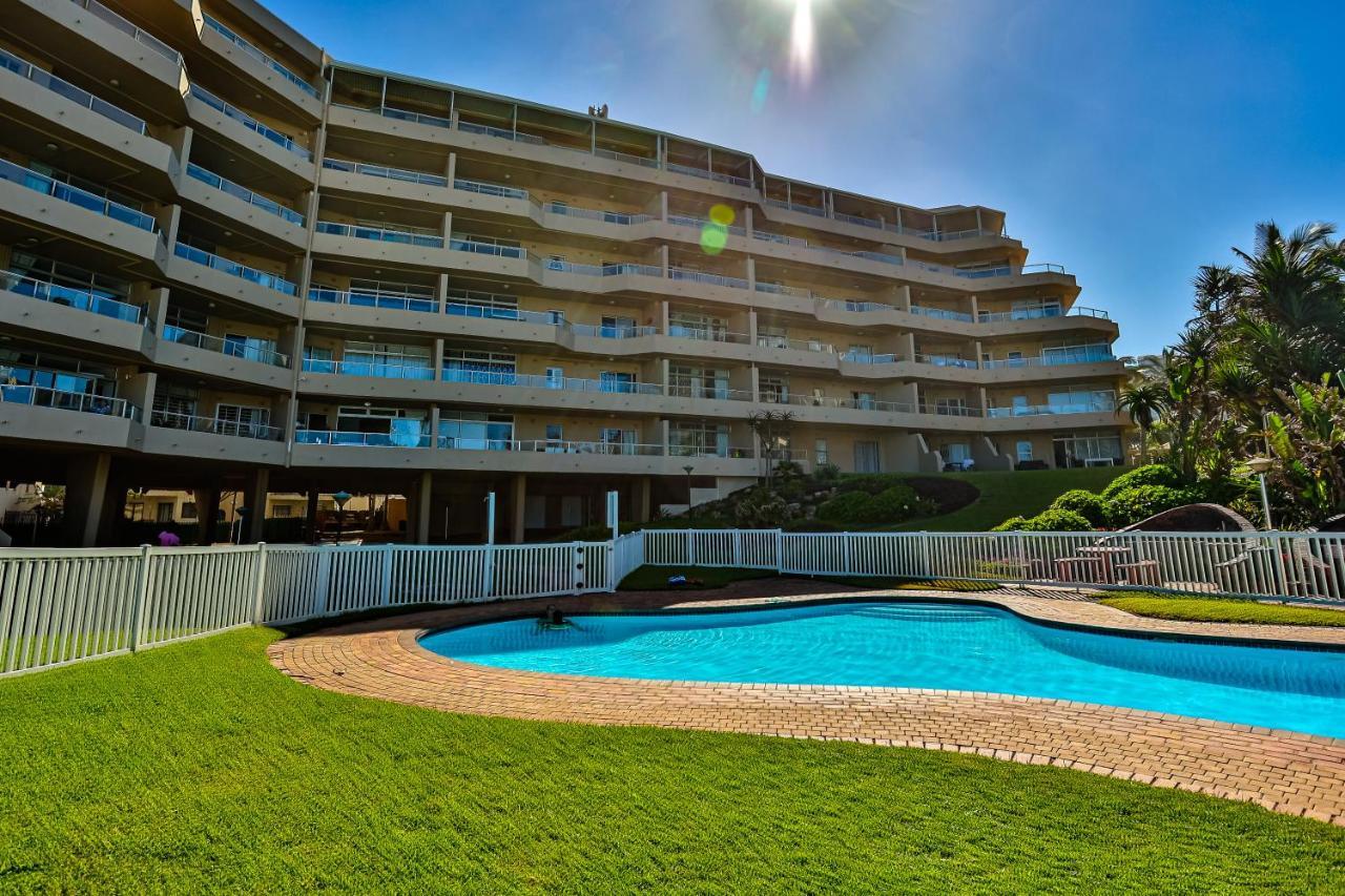 Sands Beach Breaks Beach Front Ballito Kültér fotó